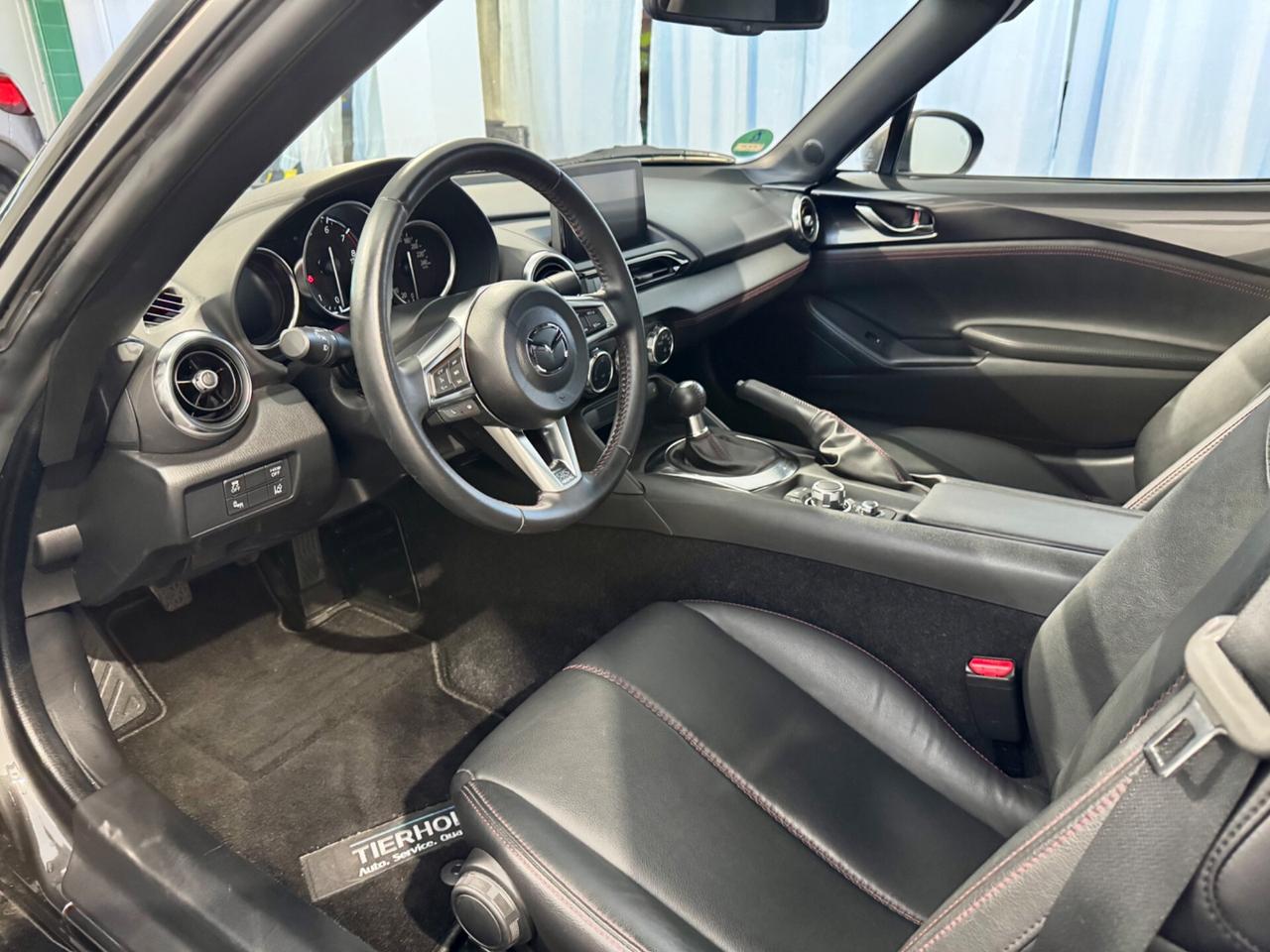Mazda MX-5 2.0L Skyactiv-G Sport