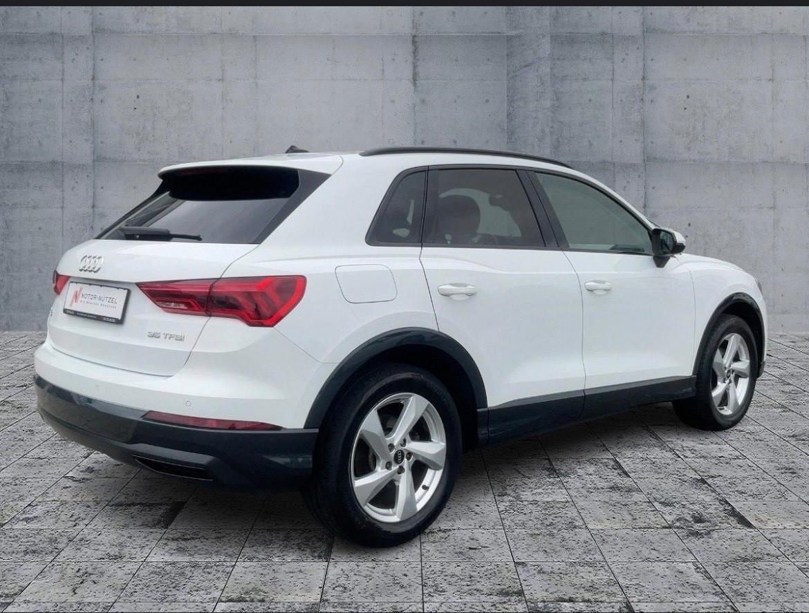 Audi Q3 35 TFSI Business Advanced 2021