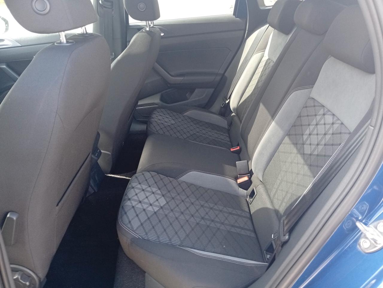 Volkswagen Taigo 1.0 TSI 115 CV R-Line
