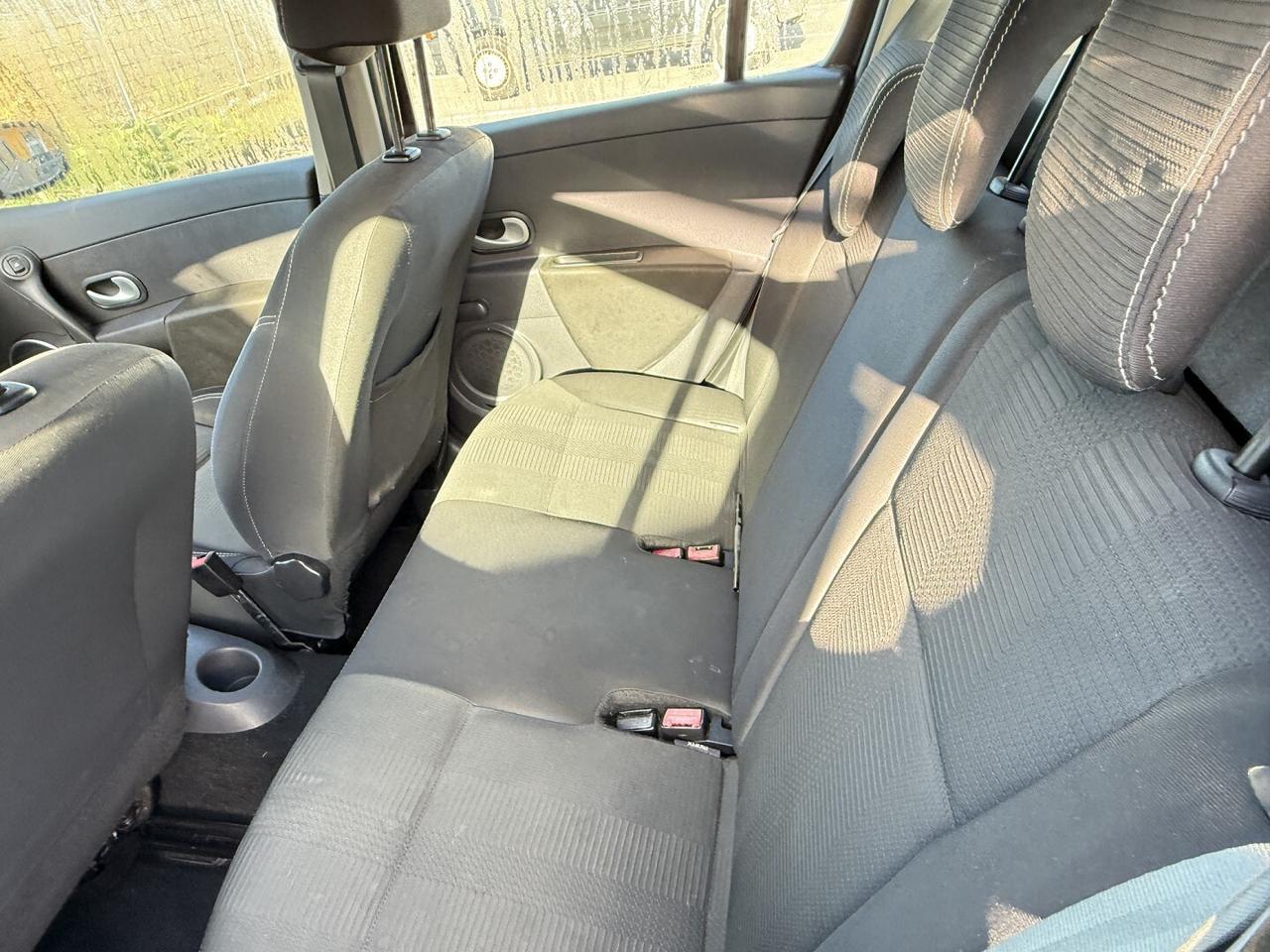 RENAULT CLIO 3 SERIE 1.5 DCI ADATTA NEIOPATENTATI