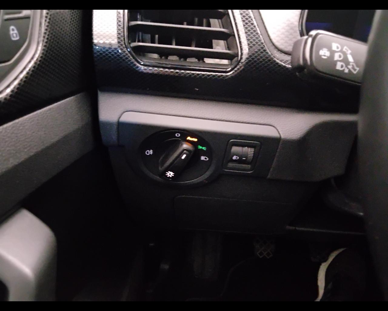 VOLKSWAGEN T-Cross 2024 - T-Cross 1.0 tsi Life 95cv