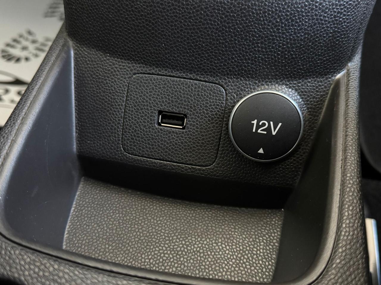 Ford Fiesta 1.0 80CV 5 porte Black & White Edition