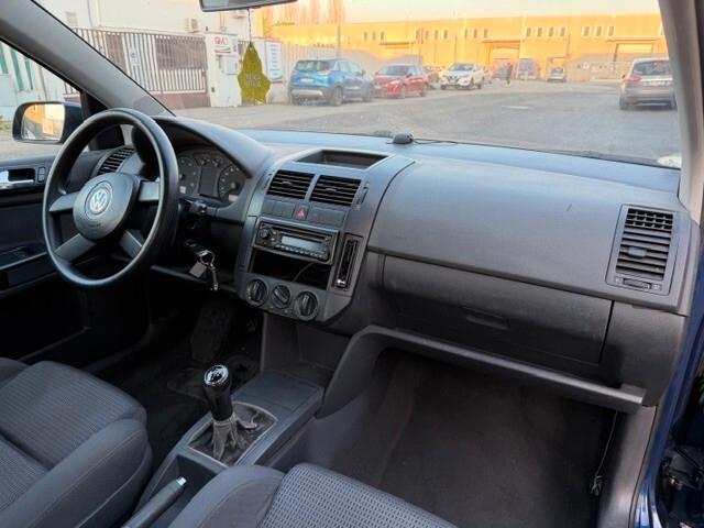 Volkswagen Polo 1.4 16V 3p. Trendline Euro 4 ok neopatentati