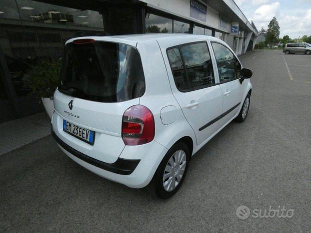 RENAULT Modus 1.2 16V Wave