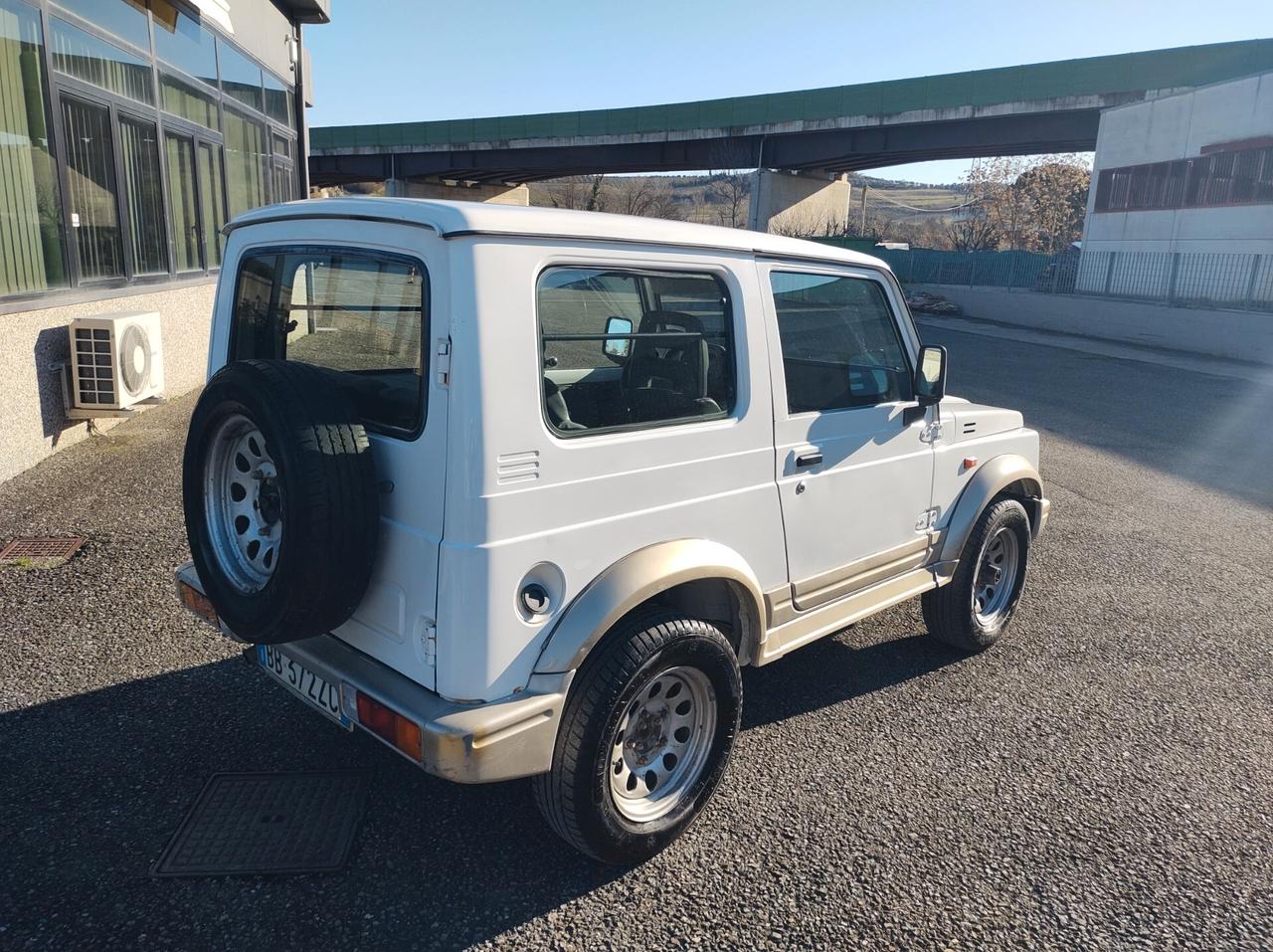 Suzuki Samurai 1.3i cat Berlina De Luxe S