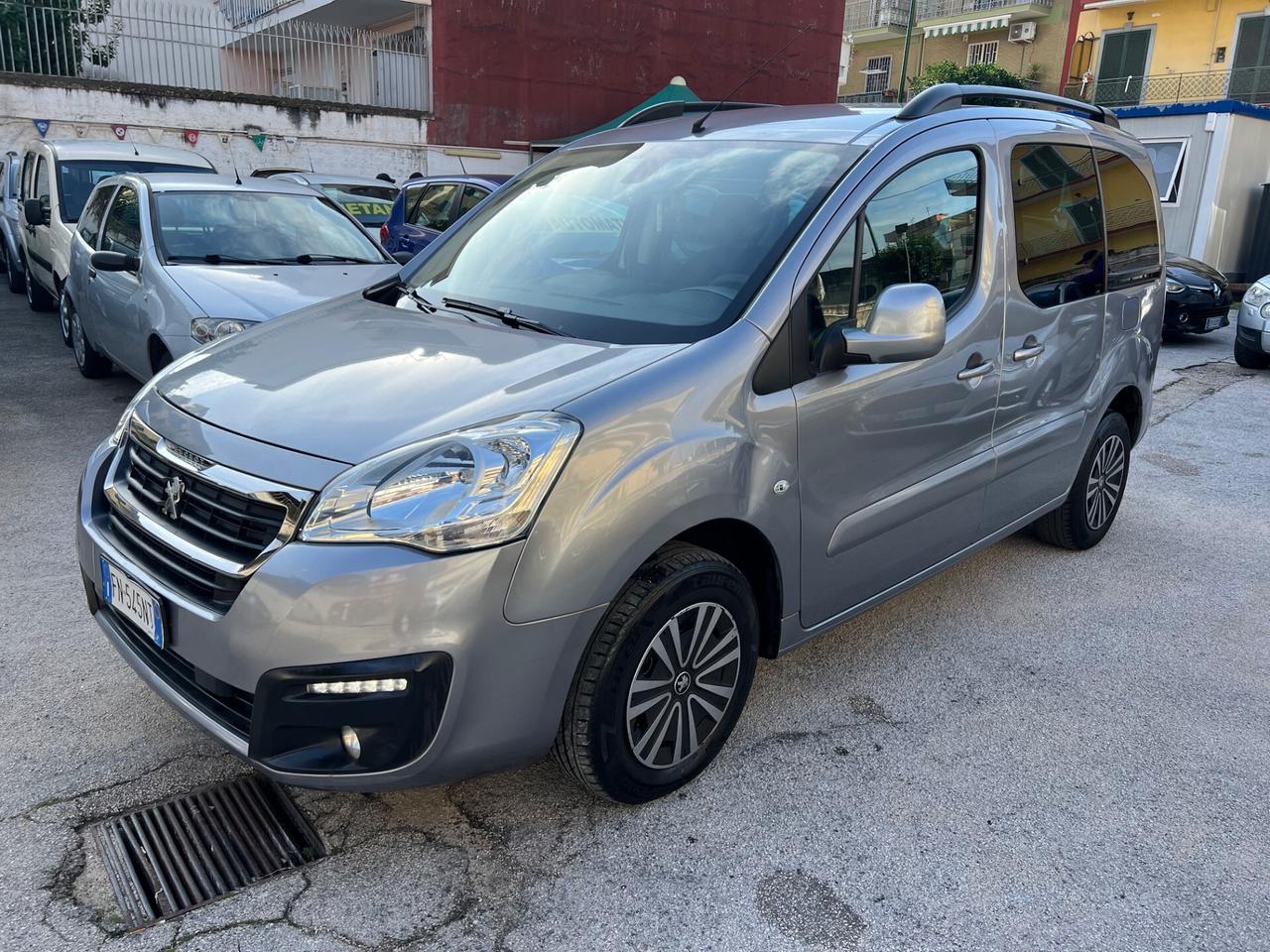 Peugeot Partner Tepee BlueHDi 100CV