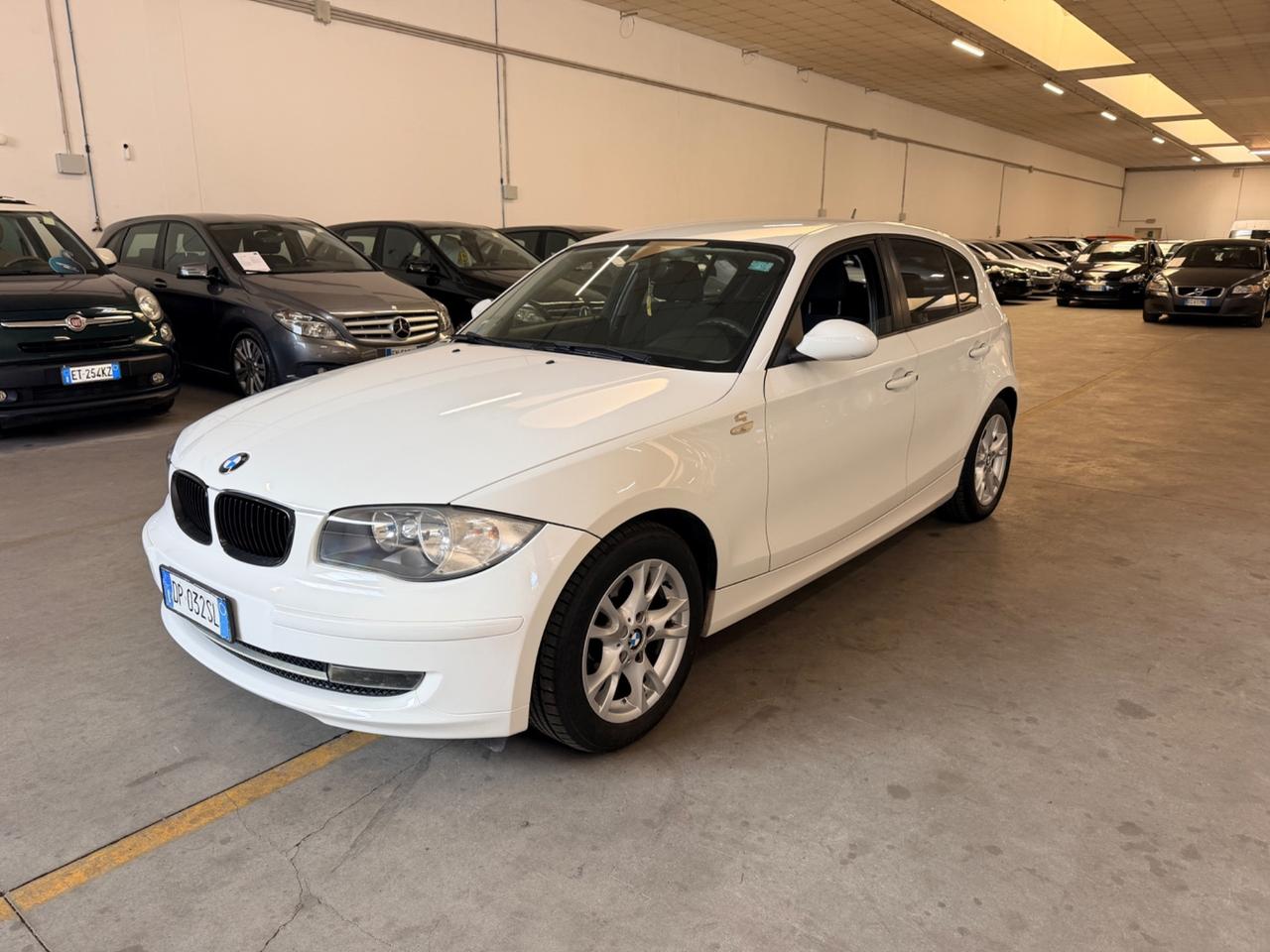 Bmw 116 116i cat 5 porte Futura