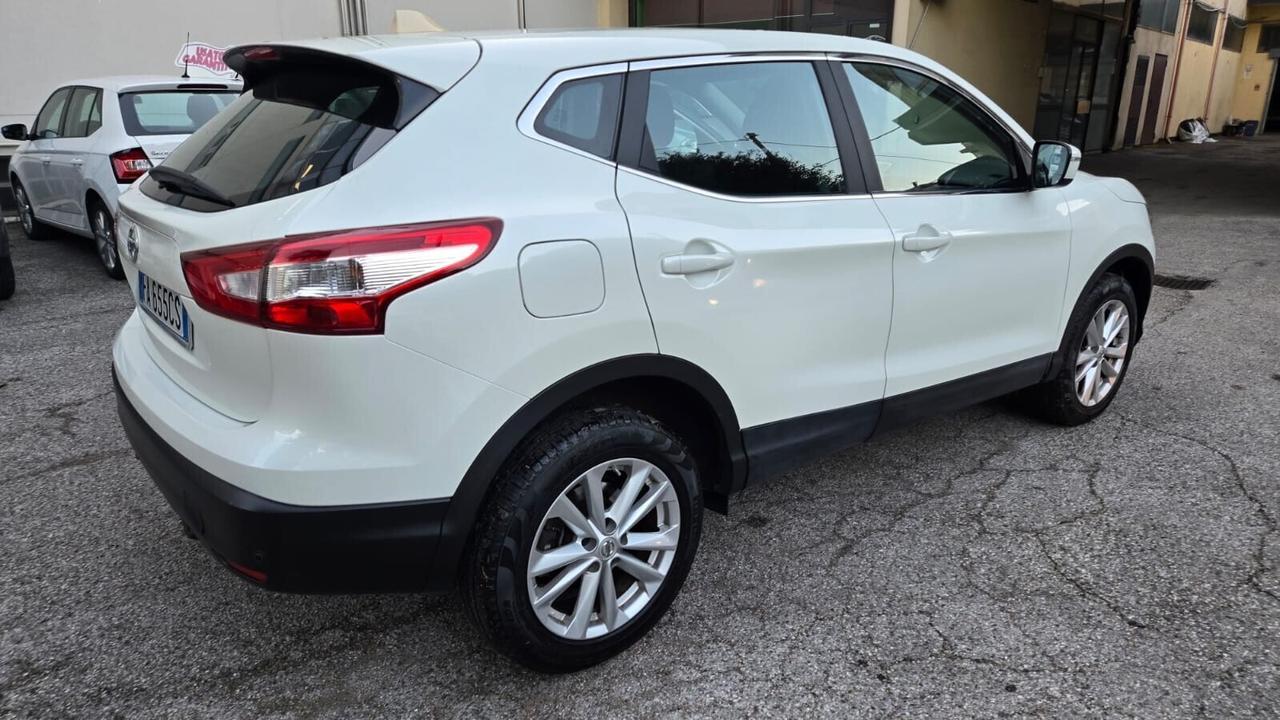 Nissan Qashqai 1.6 dCi 4WD Acenta