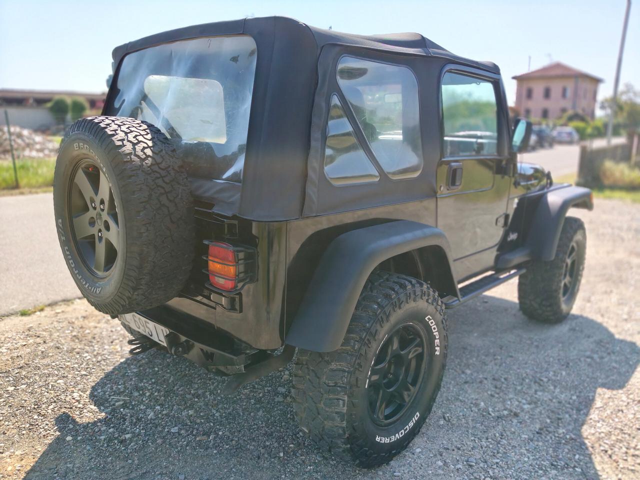Jeep Wrangler 2.5 cat Soft top 4 posti