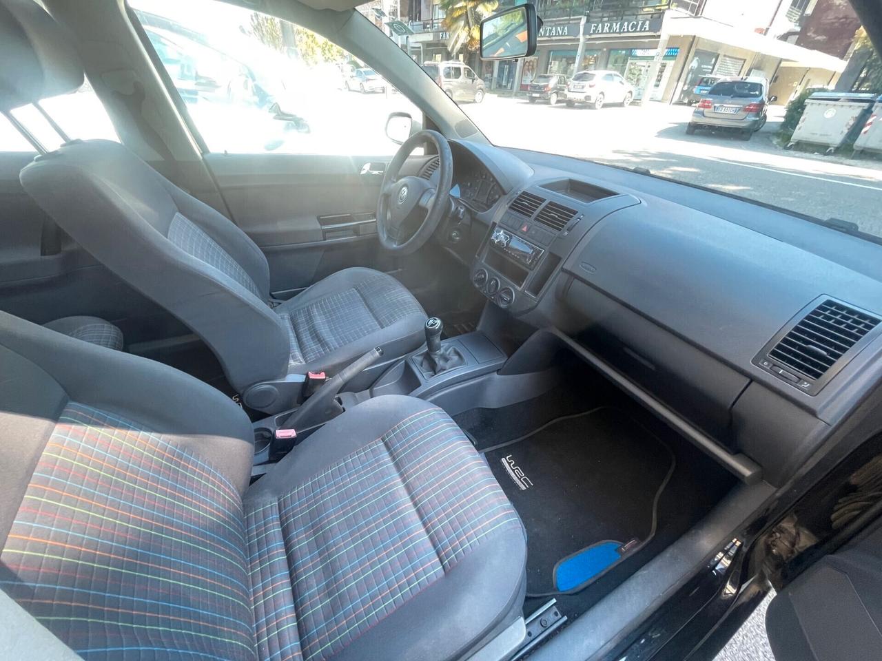 Volkswagen Polo 1.2/60CV 5p. Trendline