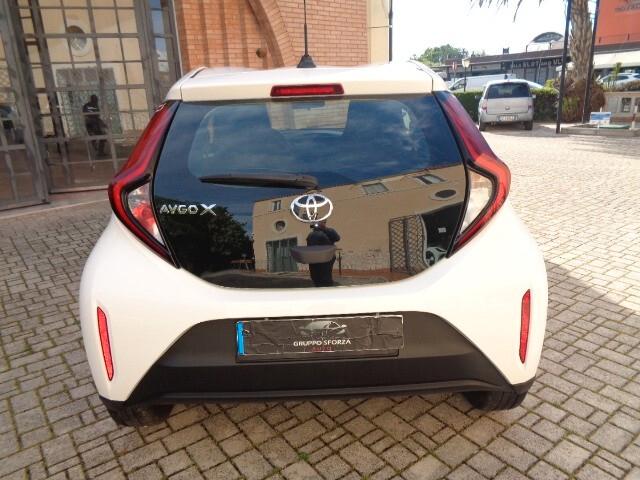 Toyota Aygo X 1.0 VVT-i 72 CV 5 porte Active km 13.000 NESSUN VINCOLO DI FINANZIAMENTO