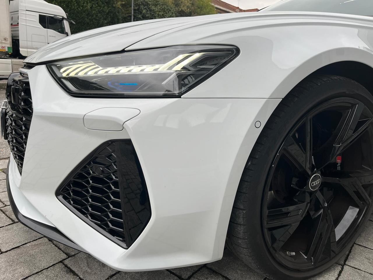 Audi RS6 RS 6 Avant 4.0 TFSI V8 quattro tiptronic