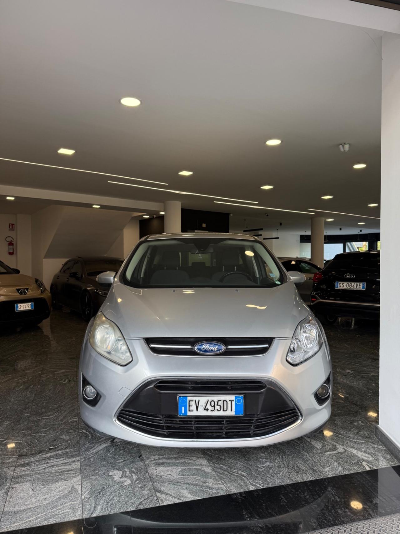 Ford C-Max 1.6 TDCi 95CV Titanium