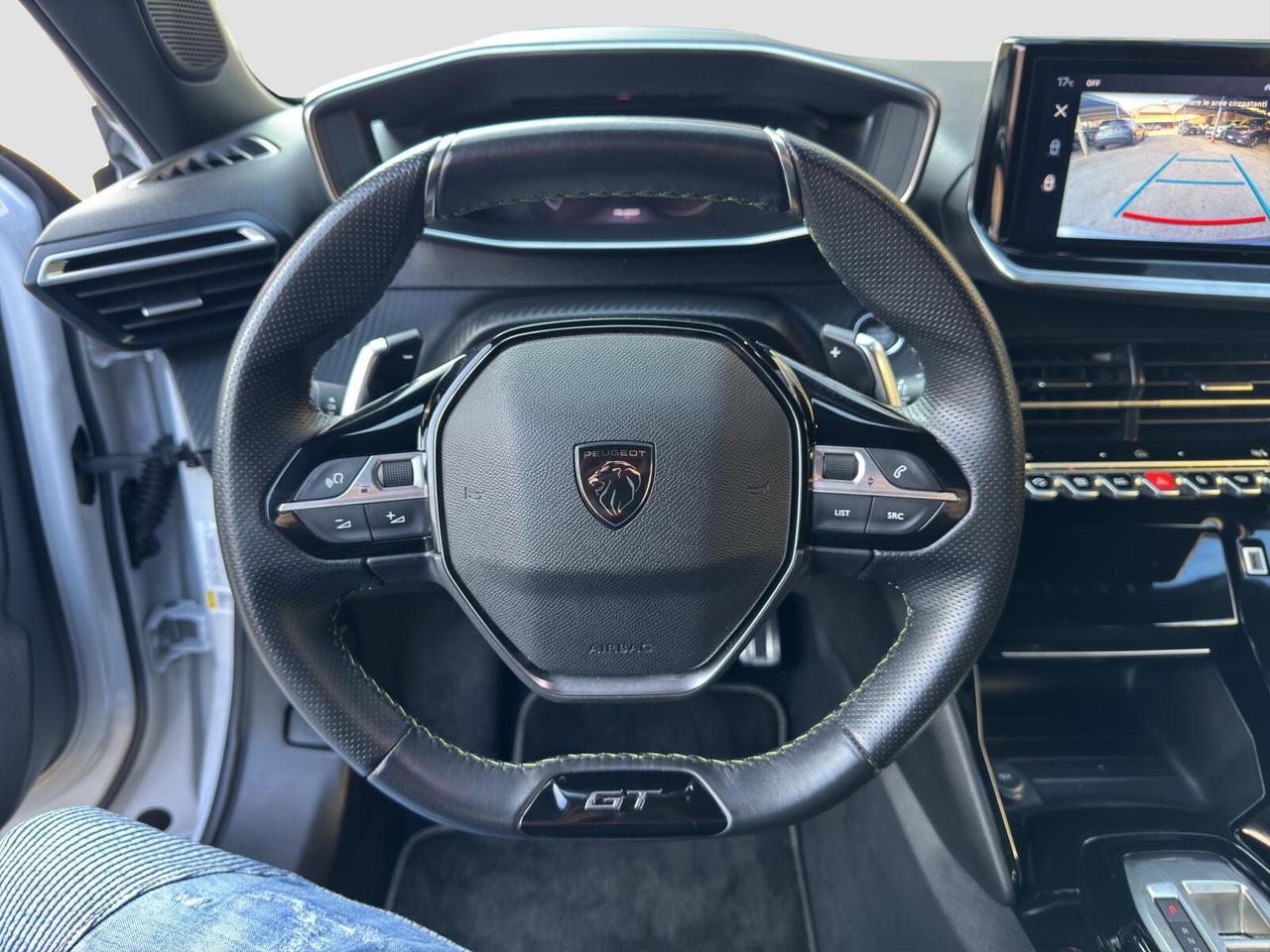 Peugeot 2008 1.2 130cv puretech GT automatica 2024