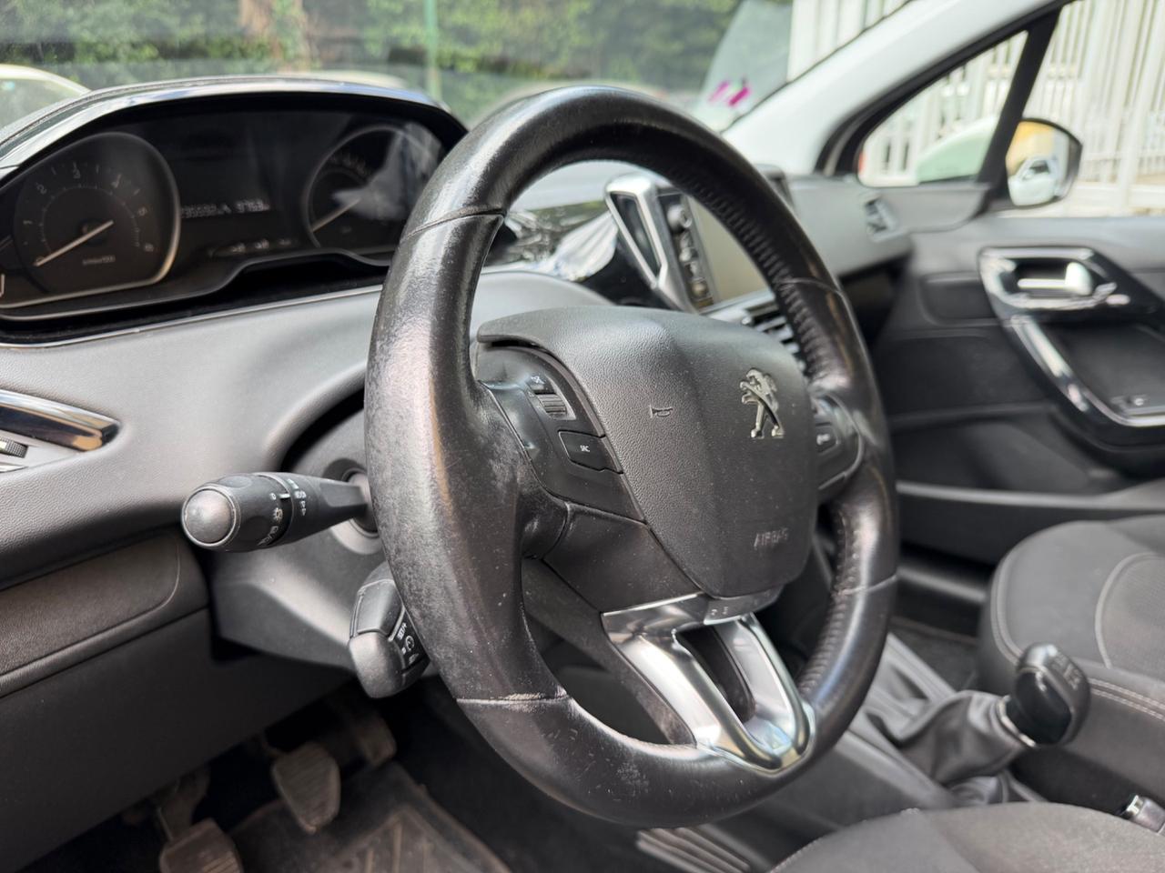 Peugeot 208 BlueHDi 75