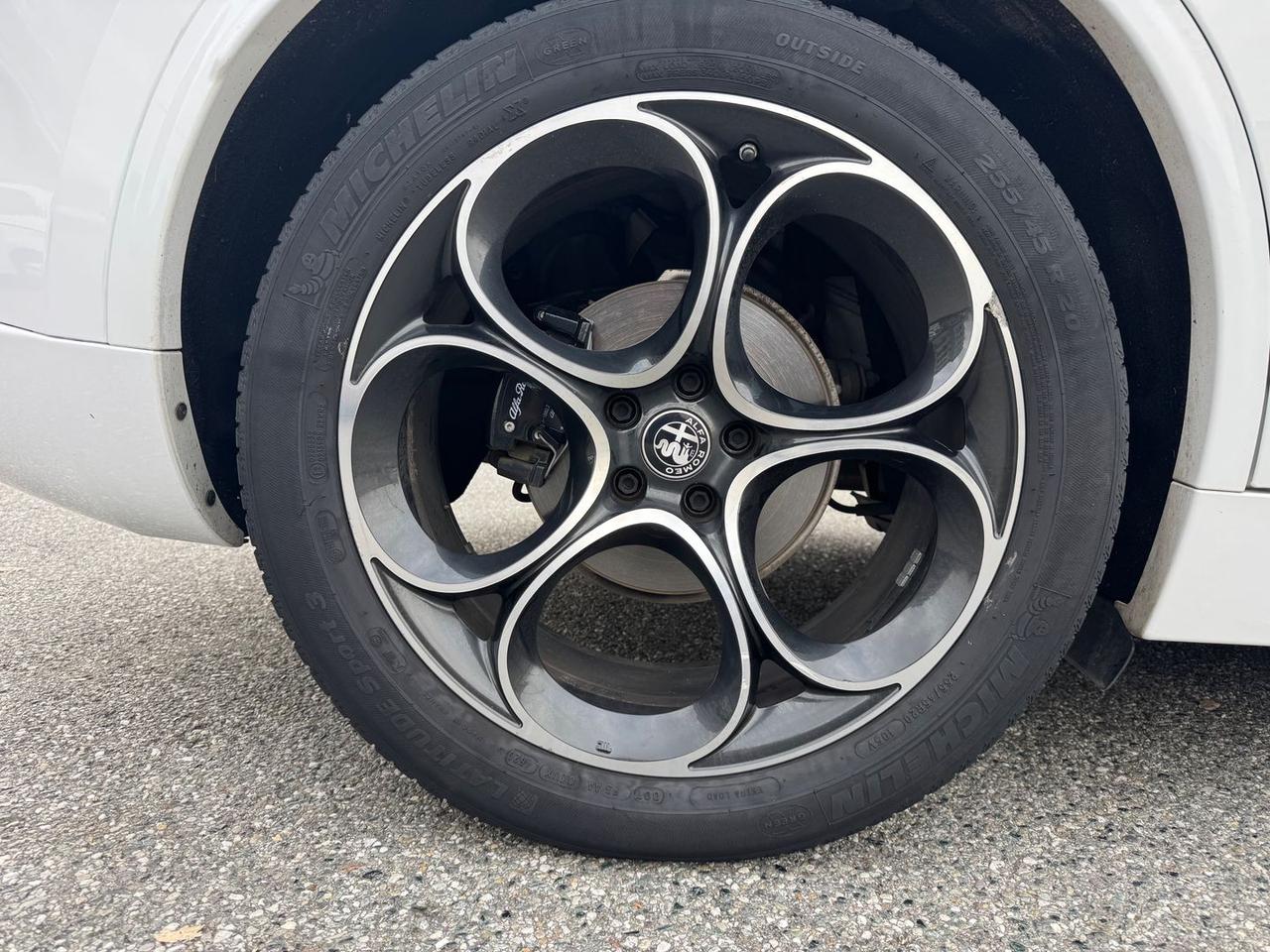 Alfa Romeo Stelvio 2.2 Veloce Q4 - PROMO FIN #7891