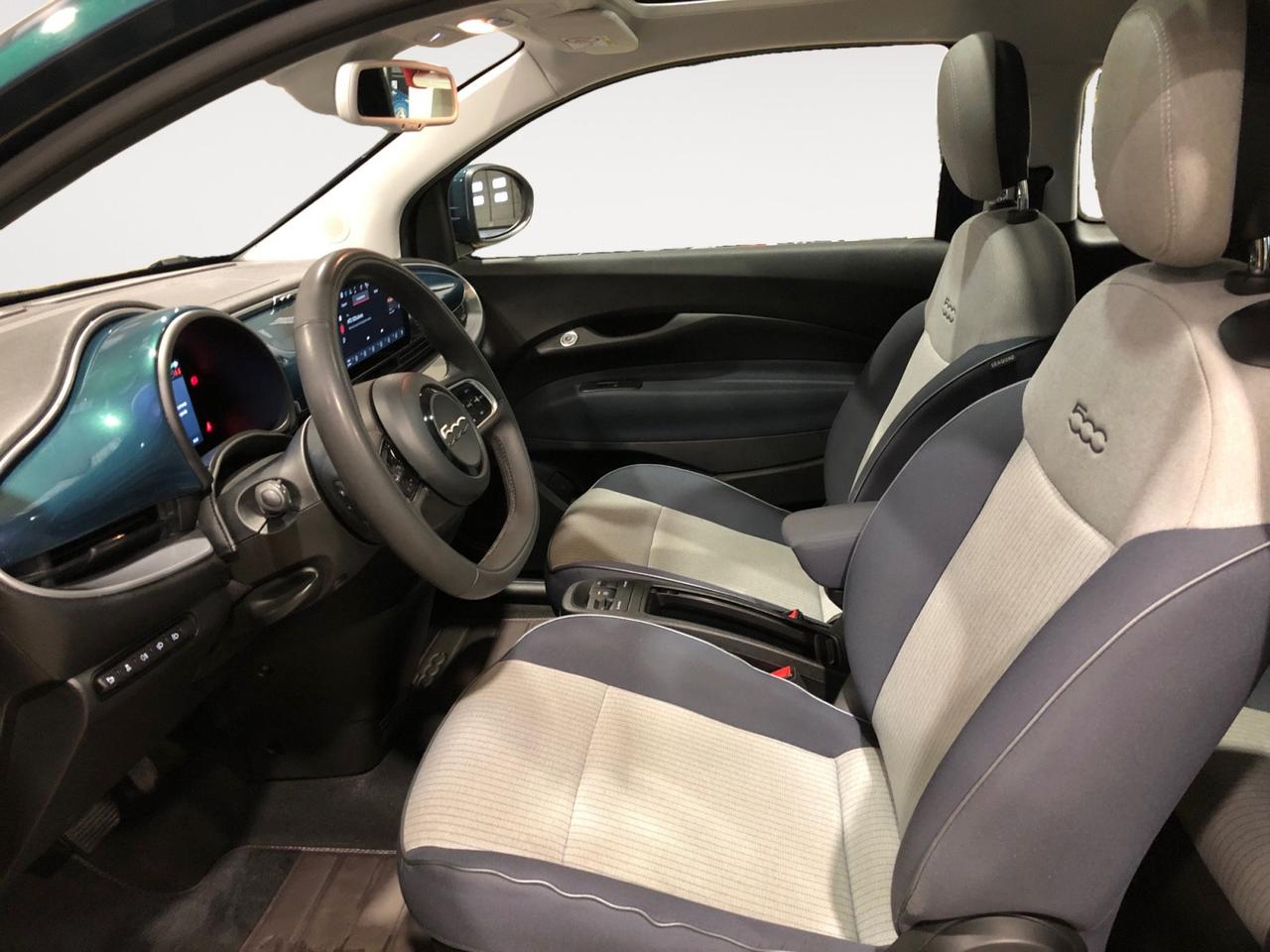 FIAT 500e 42 kWh La Prima