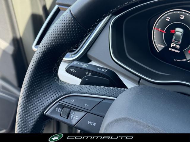 AUDI Q5 SPB 40 TDI quattro S tronic Identity Black MATRIX