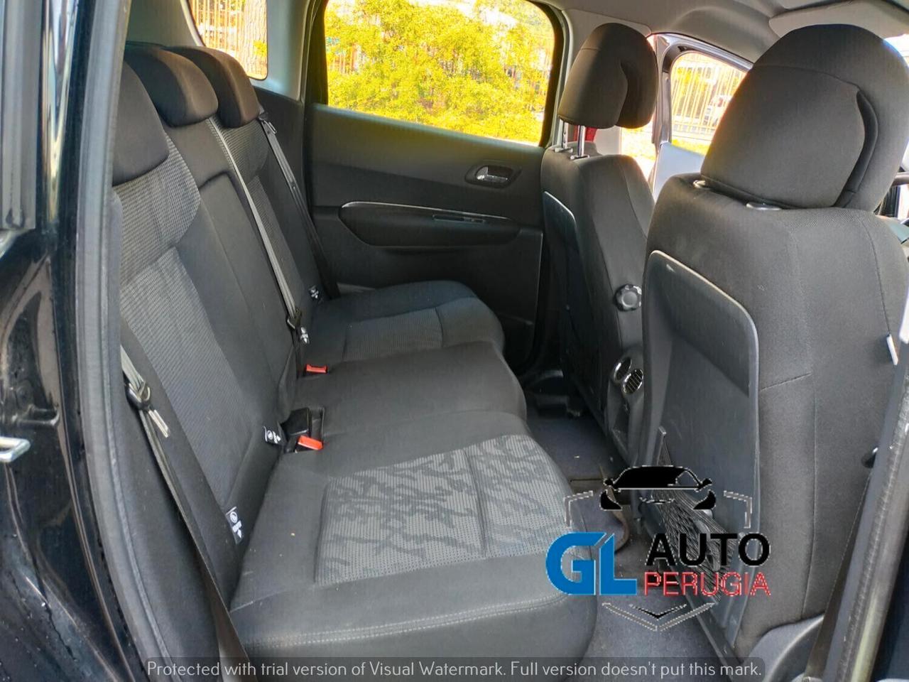 PEUGEOT 3008 1.6 HDI automatica con Grip Control Full opt