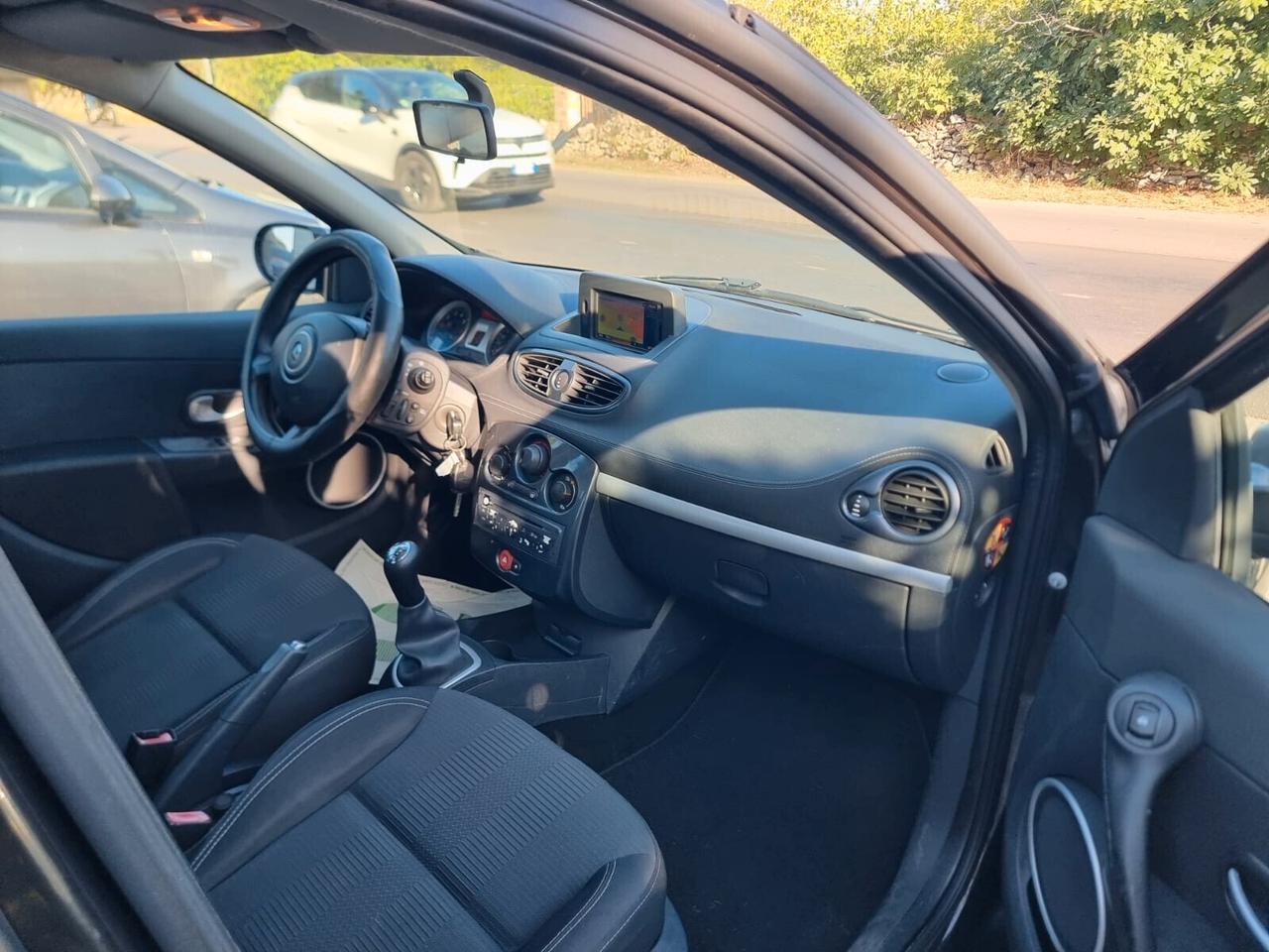 Renault Clio 1.2 16V 5 porte GPL Dynamique