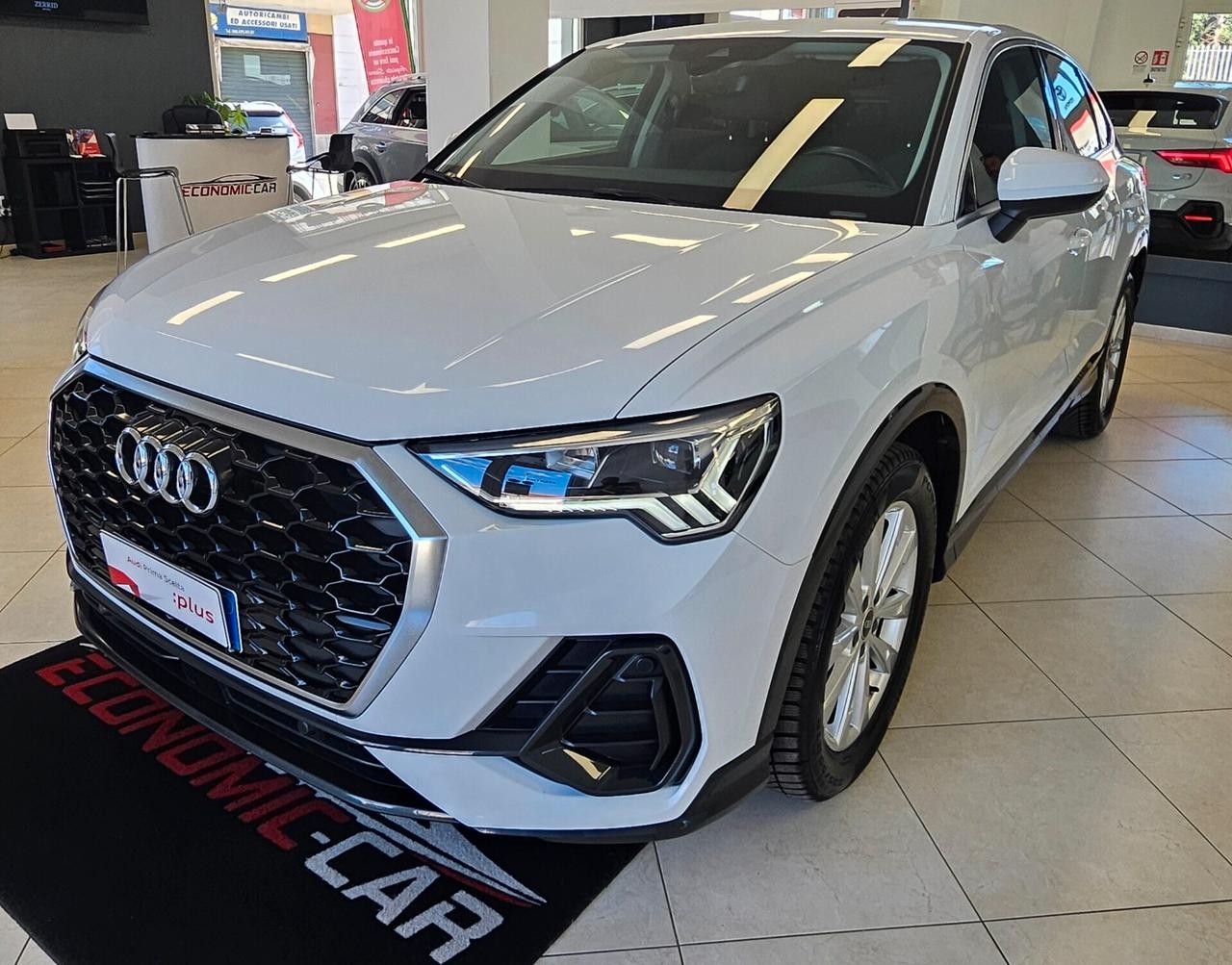 Audi Q3 SPB 35 TDI S tronic Business KM 110000
