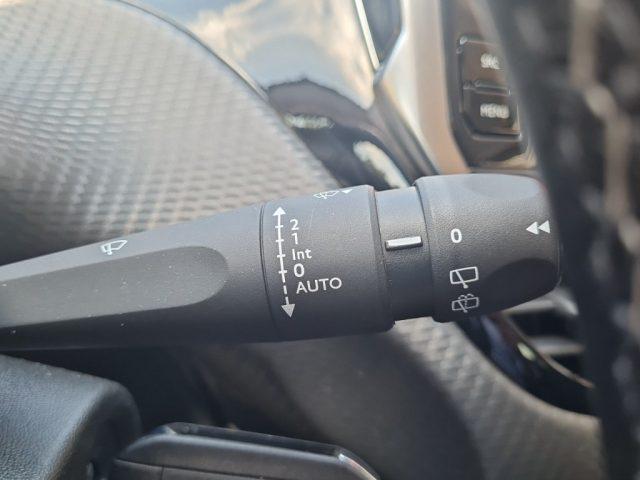 PEUGEOT 208 1° serie PureTech 82 Stop&Start 5 porte Allure