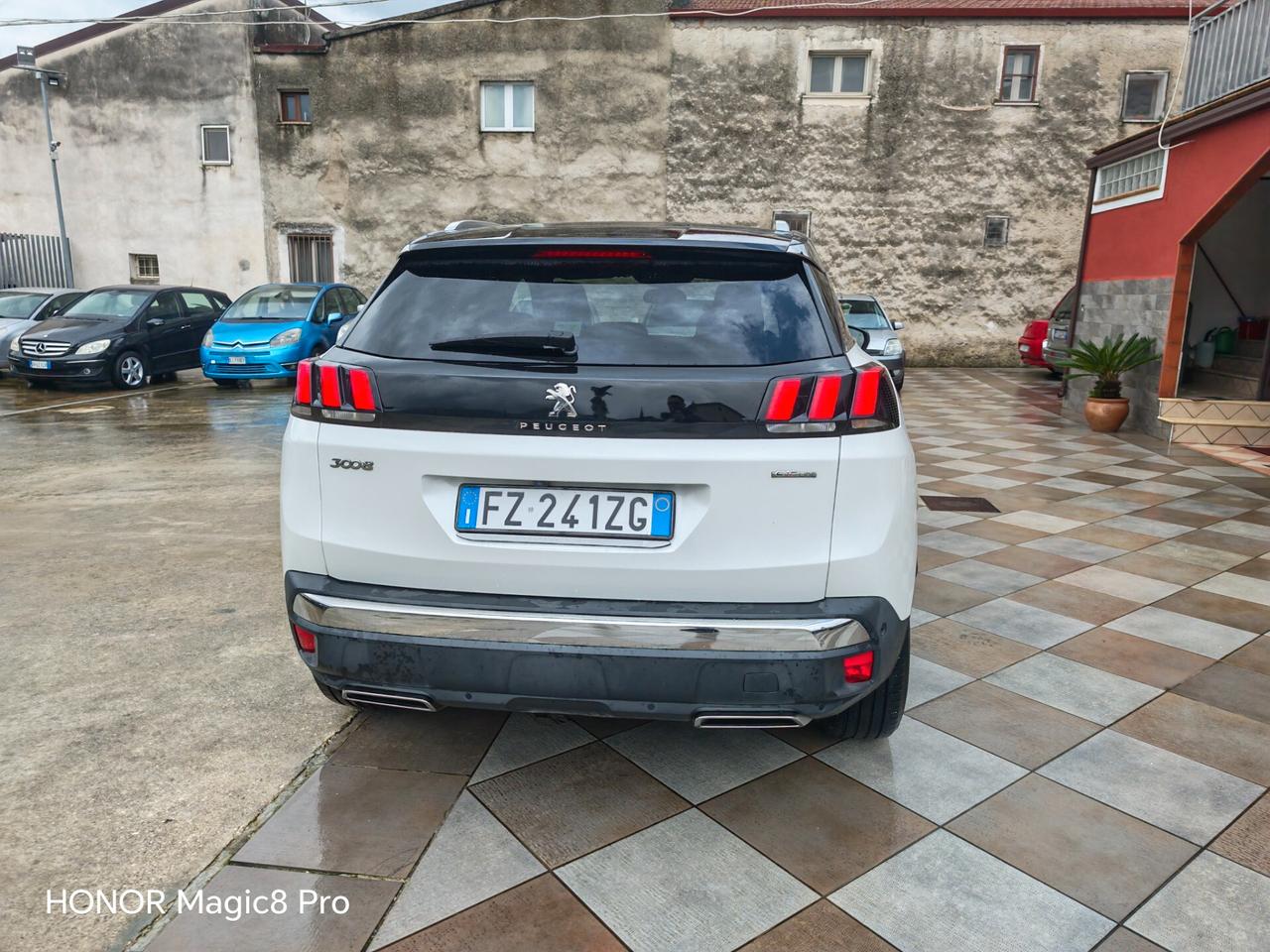 Peugeot 3008 BlueHDi 130 S&S Allure GT LINE