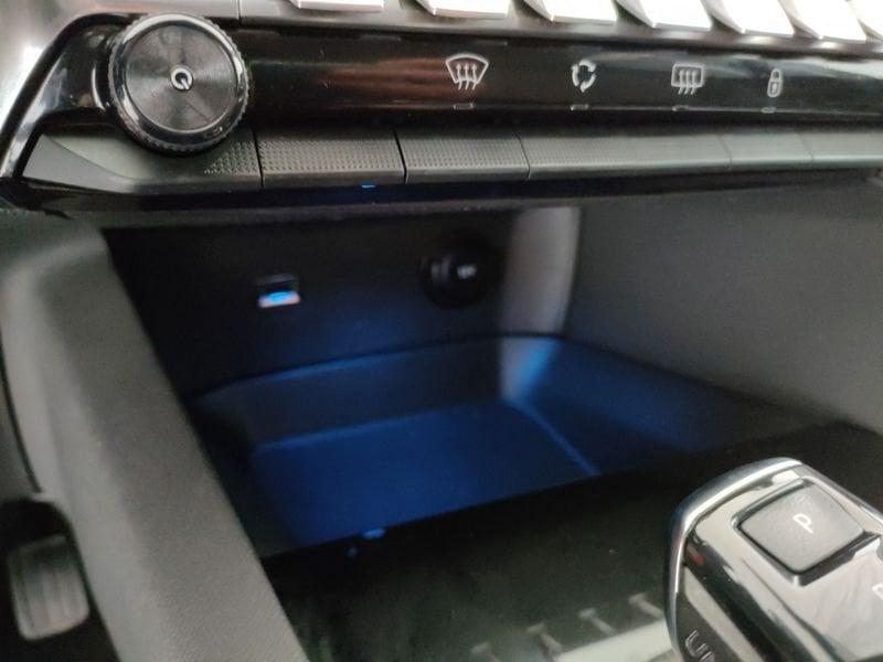 Peugeot 5008 BlueHDi 130 S&S Allure