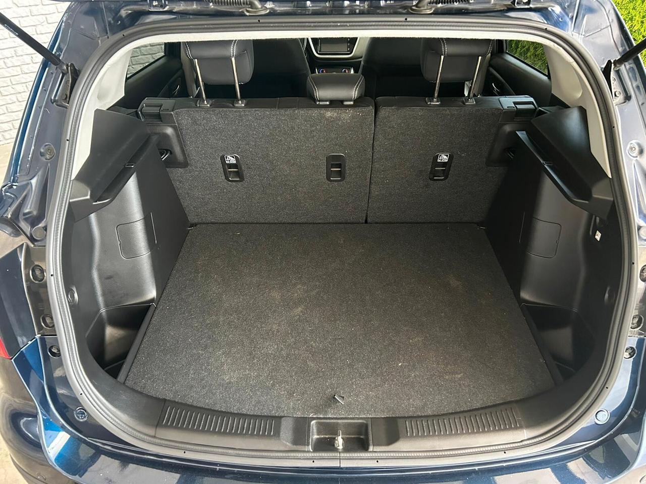 Suzuki S-Cross 1.4 Hybrid Starview