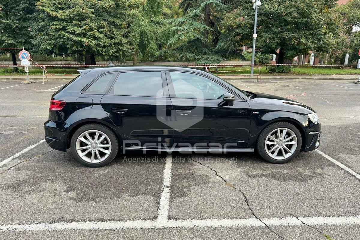 AUDI A3 SPB 1.4 TFSI COD ultra Attraction