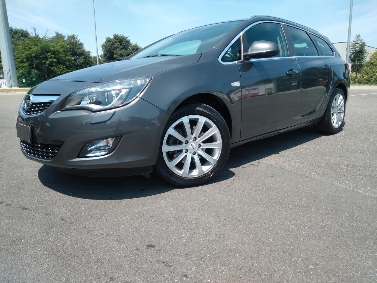 Opel Astra 2.0 CDTI 160CV Sports Tourer Cosmo S
