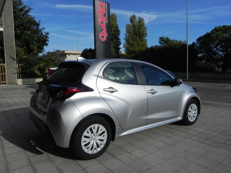 Toyota Yaris 1.5 Hybrid 5 porte Active PACK BUSINESS