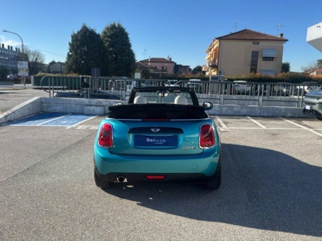 Mini Cooper D Cabrio 1.5 Cooper D Auto