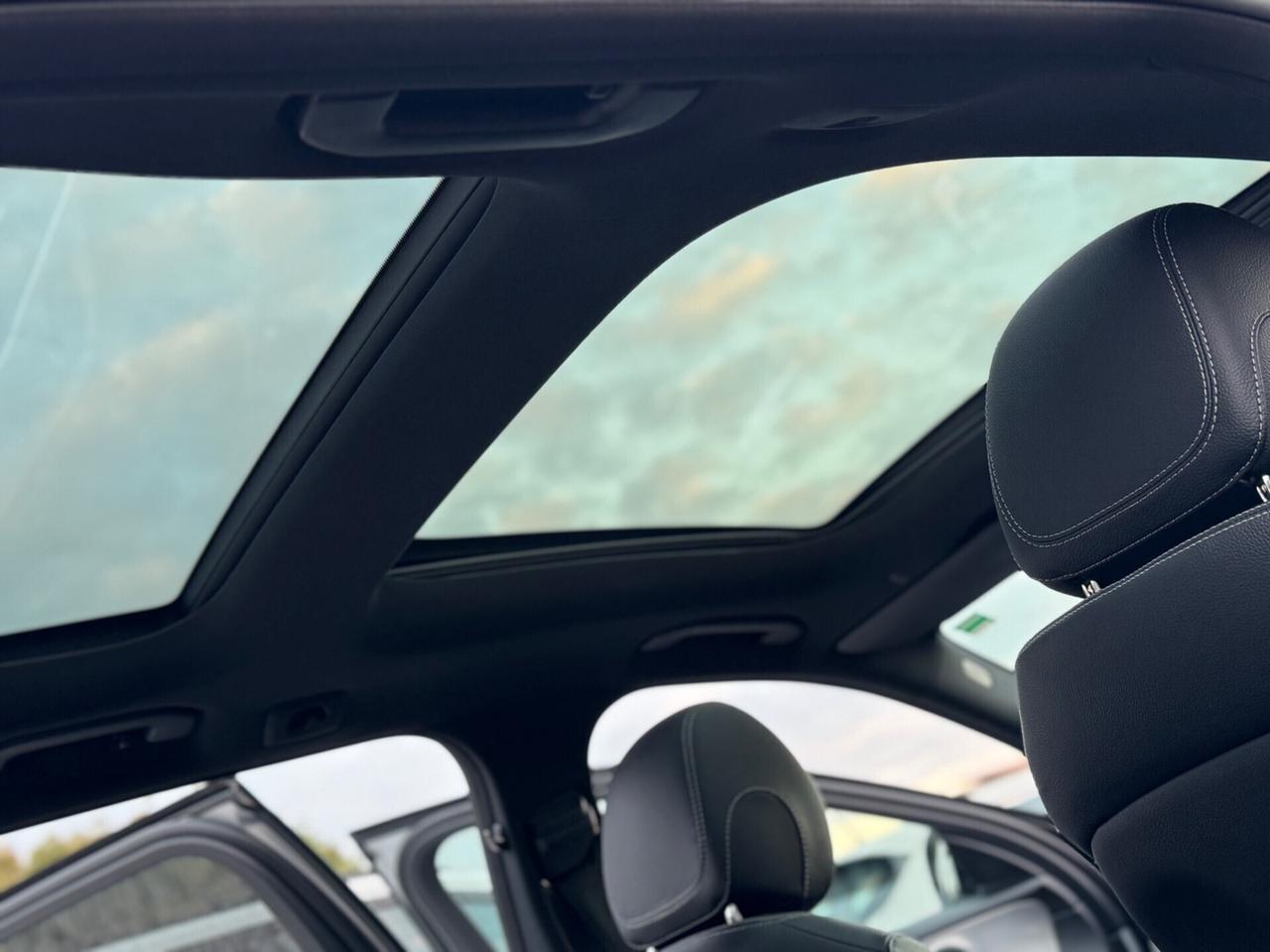 Mercedes-benz E 220 d 4Matic Sport AMG LINE !