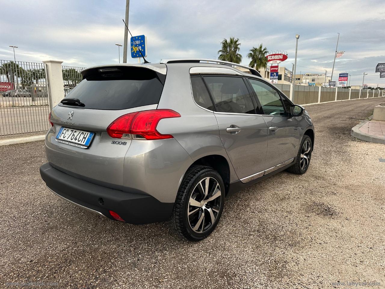 PEUGEOT 2008 BlueHDi 120 S&S GT Line