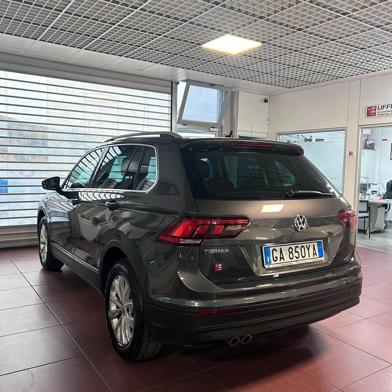 Volkswagen Tiguan 2.0 TDI SCR DSG Business BlueMotion Technology