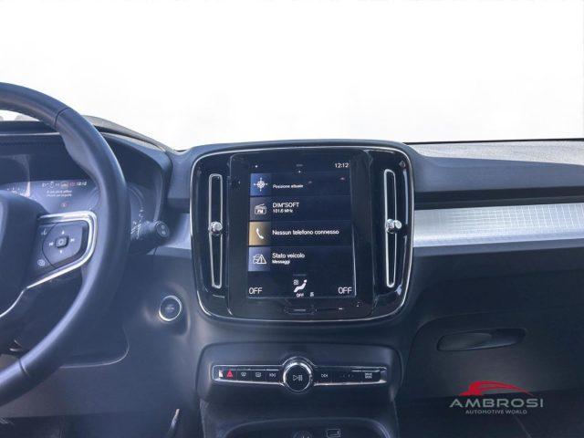 VOLVO XC40 T4 Recharge Plug-in Hybrid Inscription Expression