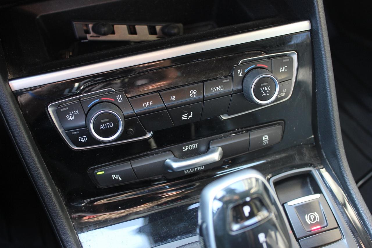 Bmw 218 active tourer advantage SENSORI BAULE ELETTRICO