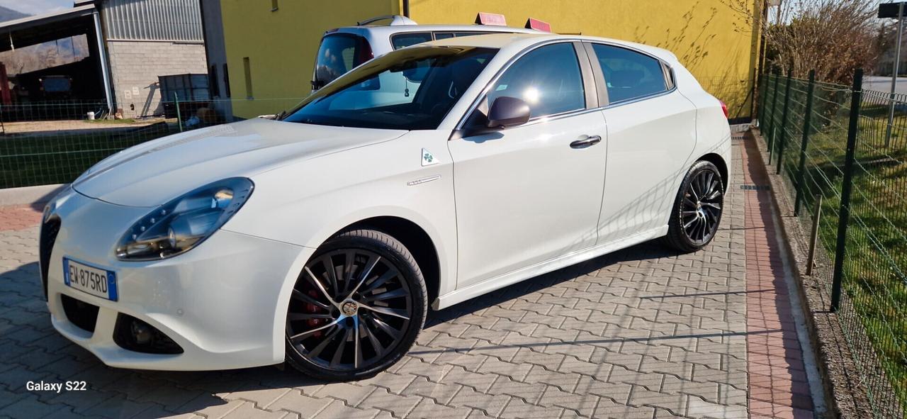 Alfa Romeo Giulietta 1750 240cv Turbo TCT Quadrifoglio Verde