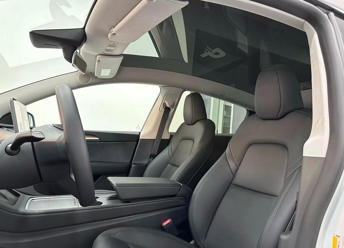 Tesla Model Y Performance AWD