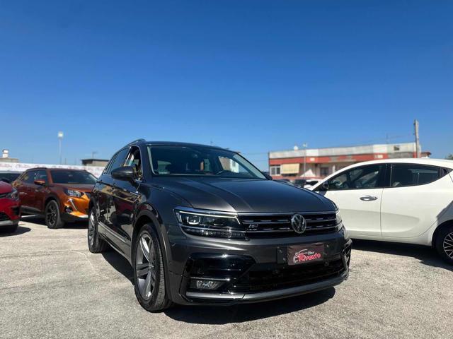 VOLKSWAGEN Tiguan 2.0 TDI 150 CV DSG 4MOTION R-Line