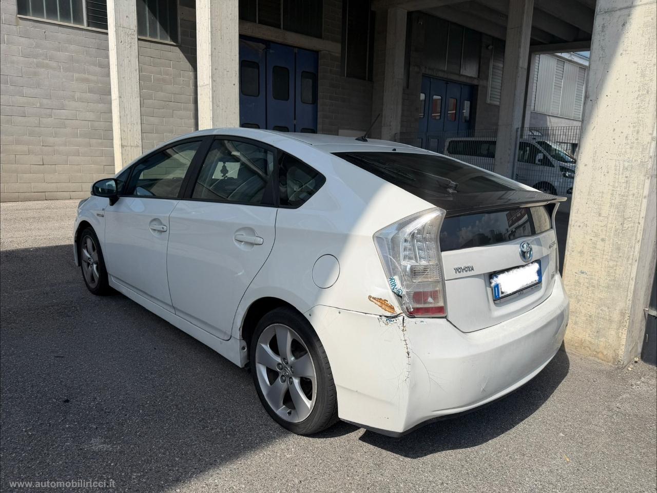 TOYOTA Prius 1.8 Active