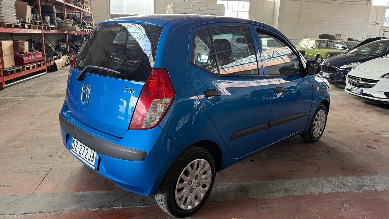 Hyundai i10 1.1 GPL Active