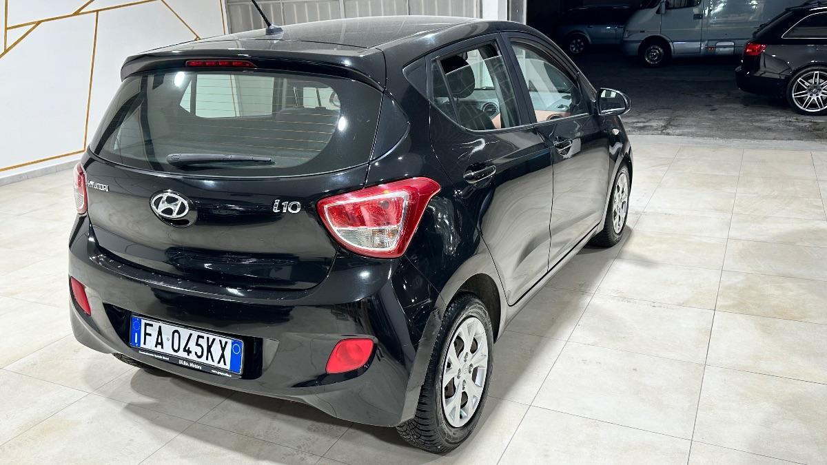 HYUNDAI - i10 - 1.0 LPGI Econext Sound Edition