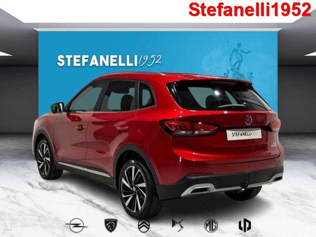 MG ZS Hybrid+ Luxury Ibrida - Diamond red - Similpelle