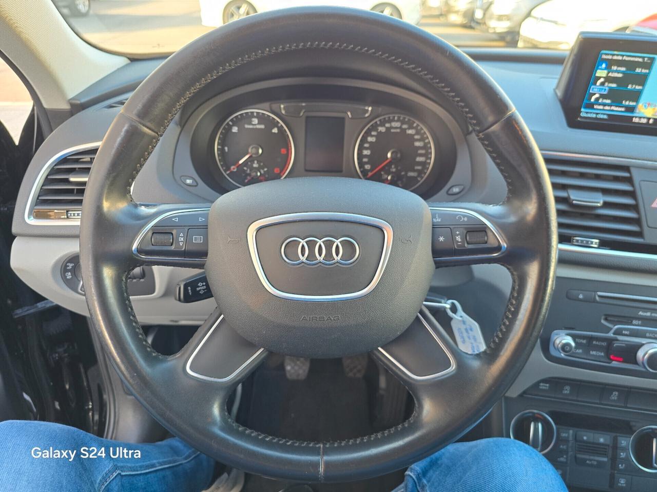 Audi Q3 2.0 TDI 150 CV Design