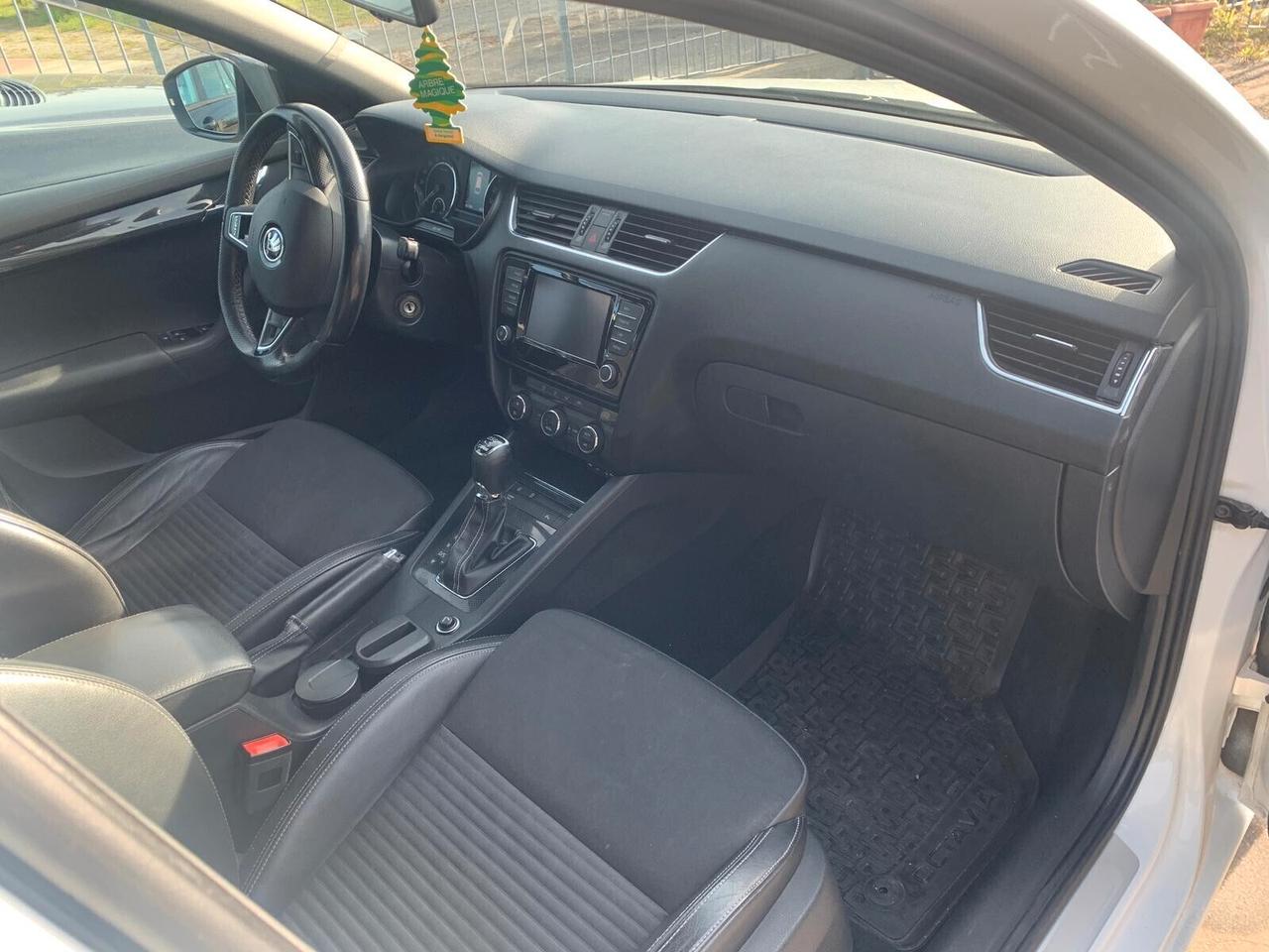 Skoda Octavia WRS 4X4 DSG 185 CV - FULL OPTIONALL TAGLIANDATA- CONDIZIONI PERFETTE