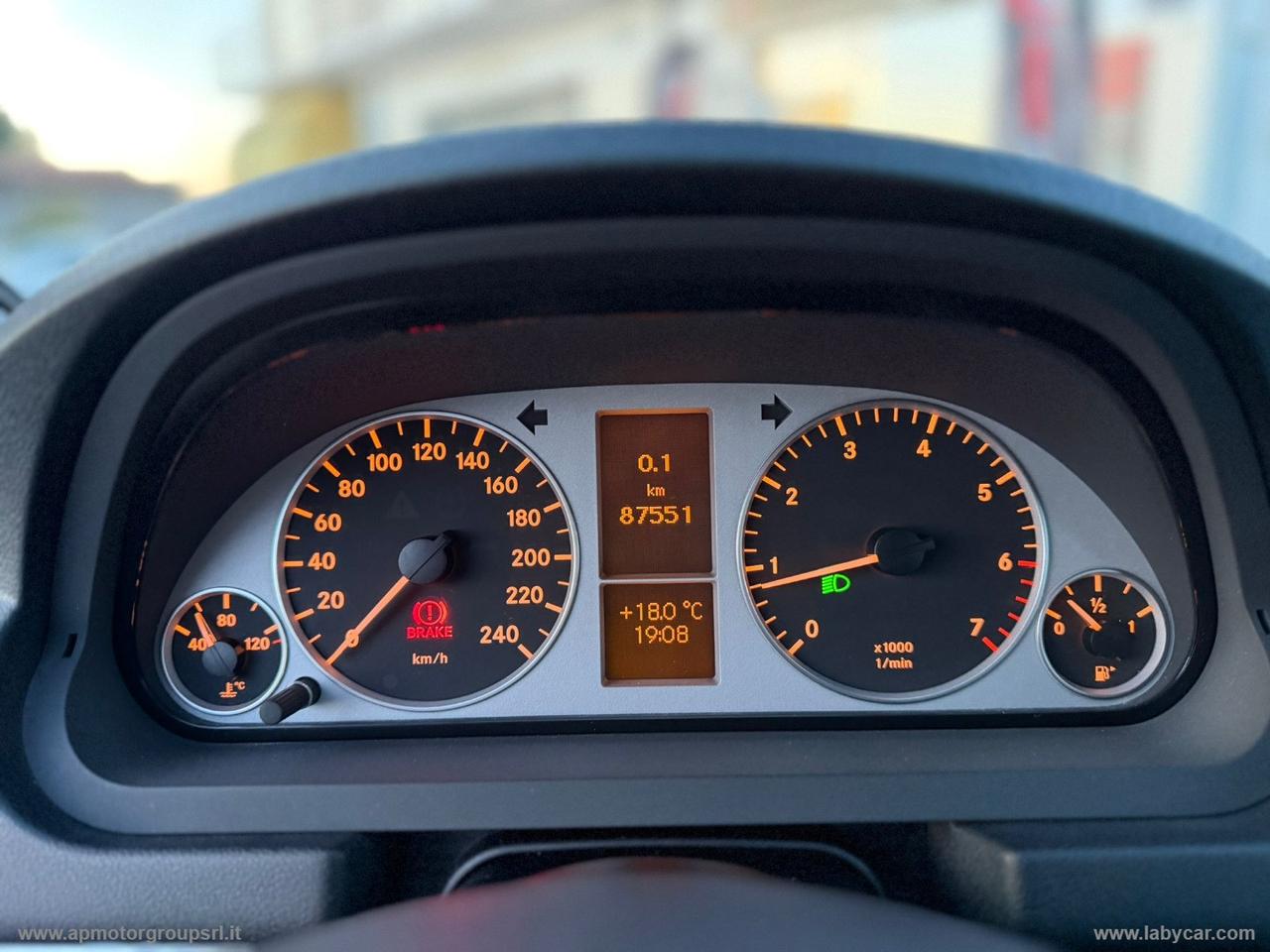 MERCEDES-BENZ B 180 BlueEFFICIENCY Executive