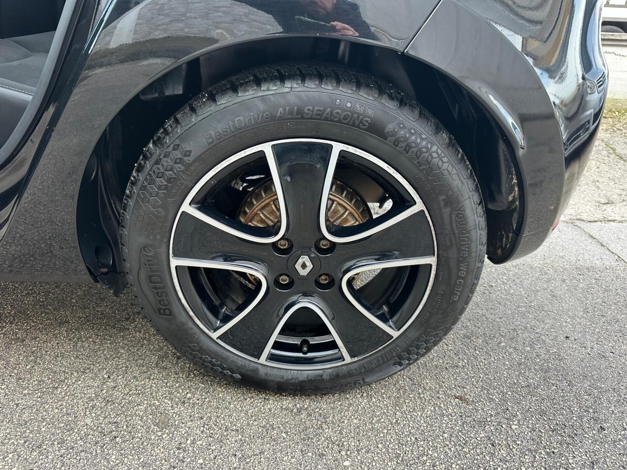 Renault Clio 1.5 Dci 90CV EDC Energy Intens 2016