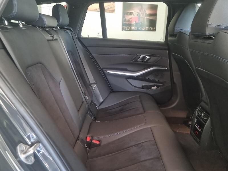 BMW Serie3(G20/21/80/81 330d 48V xDrive Touring...